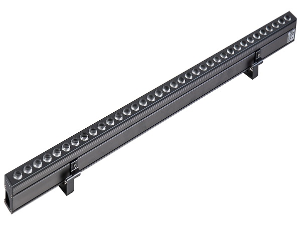 城市戶(hù)外景觀亮化工程常用燈具有哪些?(圖2) 城市戶(hù)外景觀亮化工程常用燈具有哪些?(圖2)